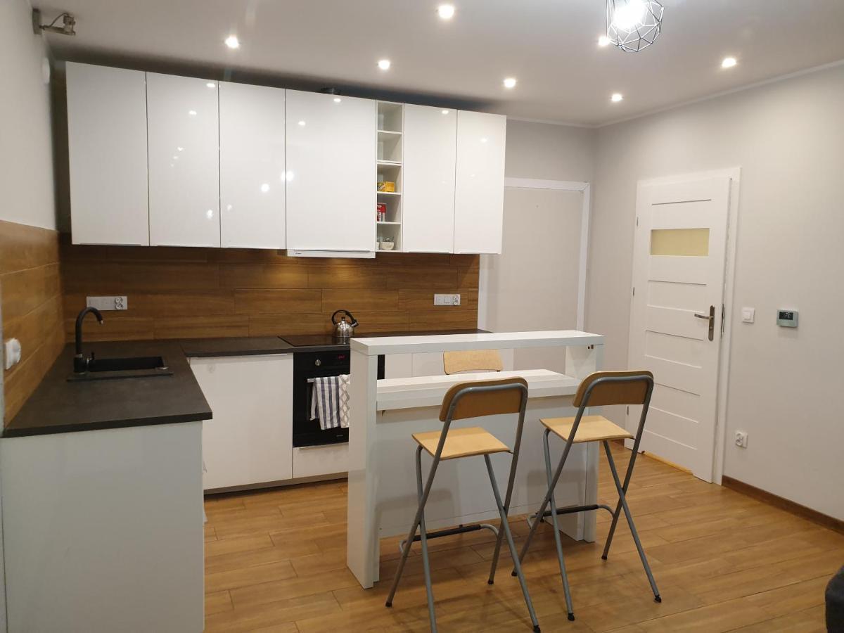 Maly Apartament W Zieleni Blisko Jeziora Środa Wielkopolska Exterior foto