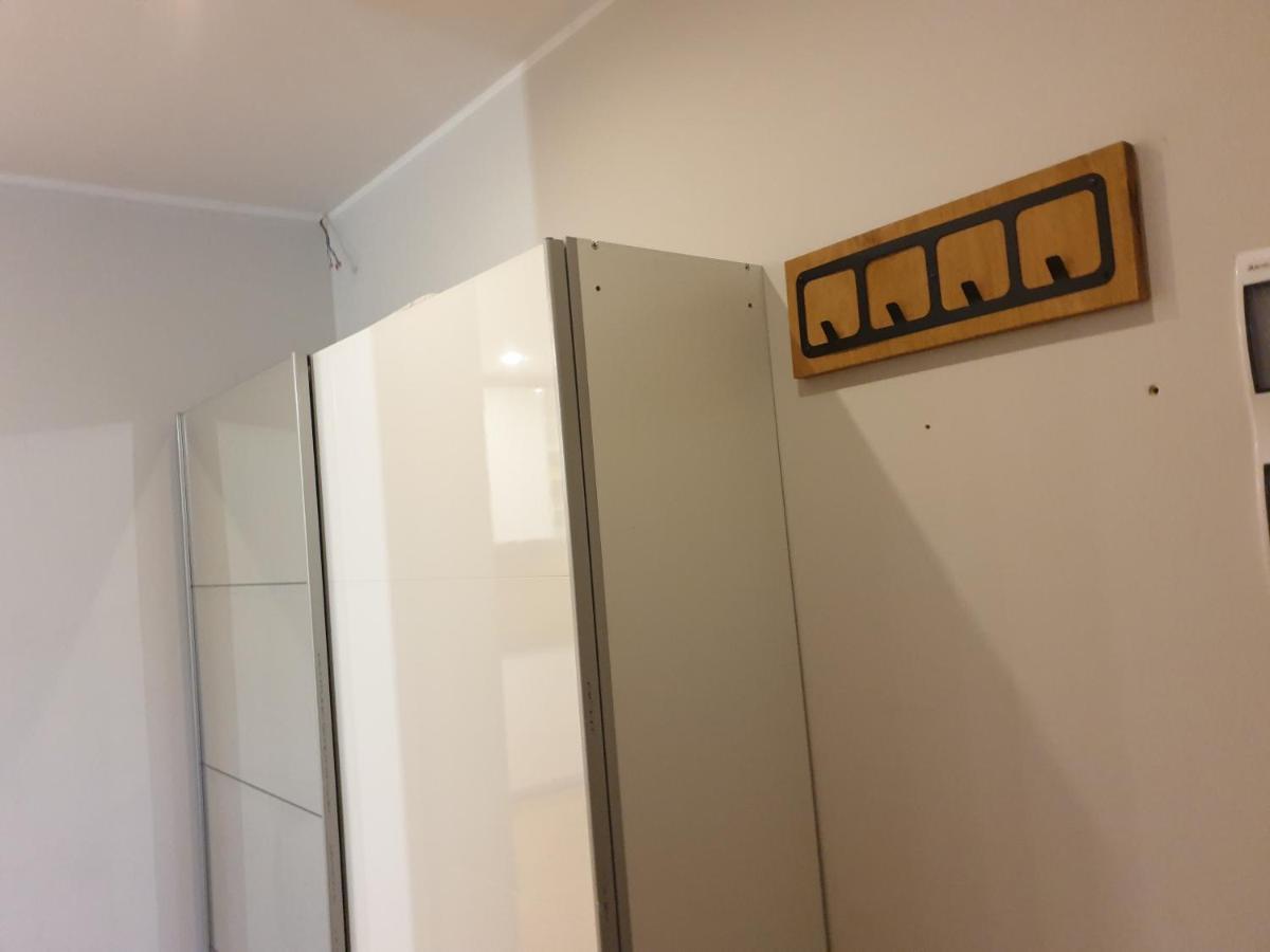 Maly Apartament W Zieleni Blisko Jeziora Środa Wielkopolska Exterior foto